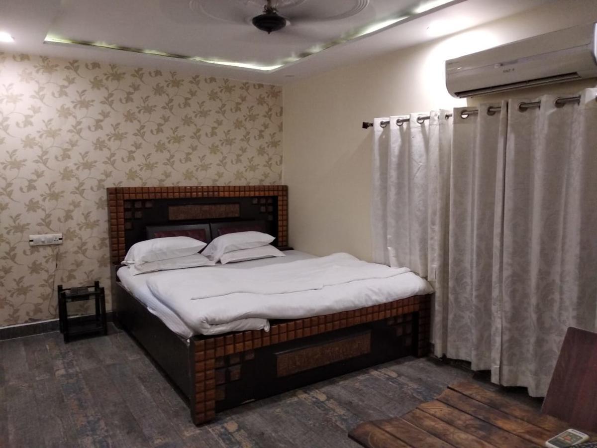 Guest house Ajay