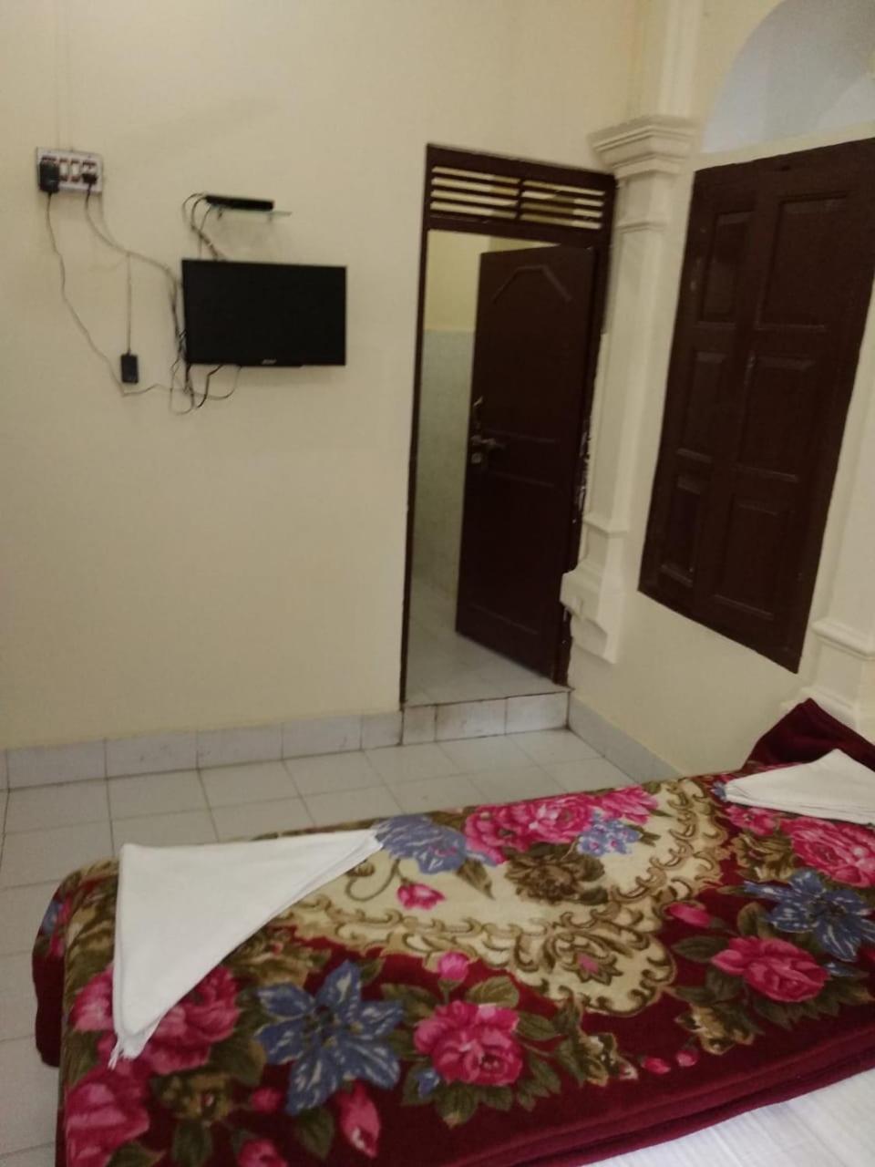 Guest house Ajay